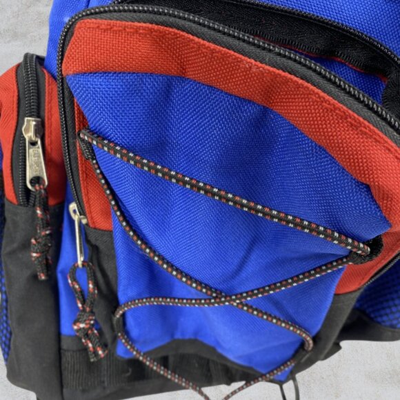 EASTSPORT -- Gym, Sports, and Outdoor Gear Bag with Multiple Pockets, Lightwght - Picture 3 of 16